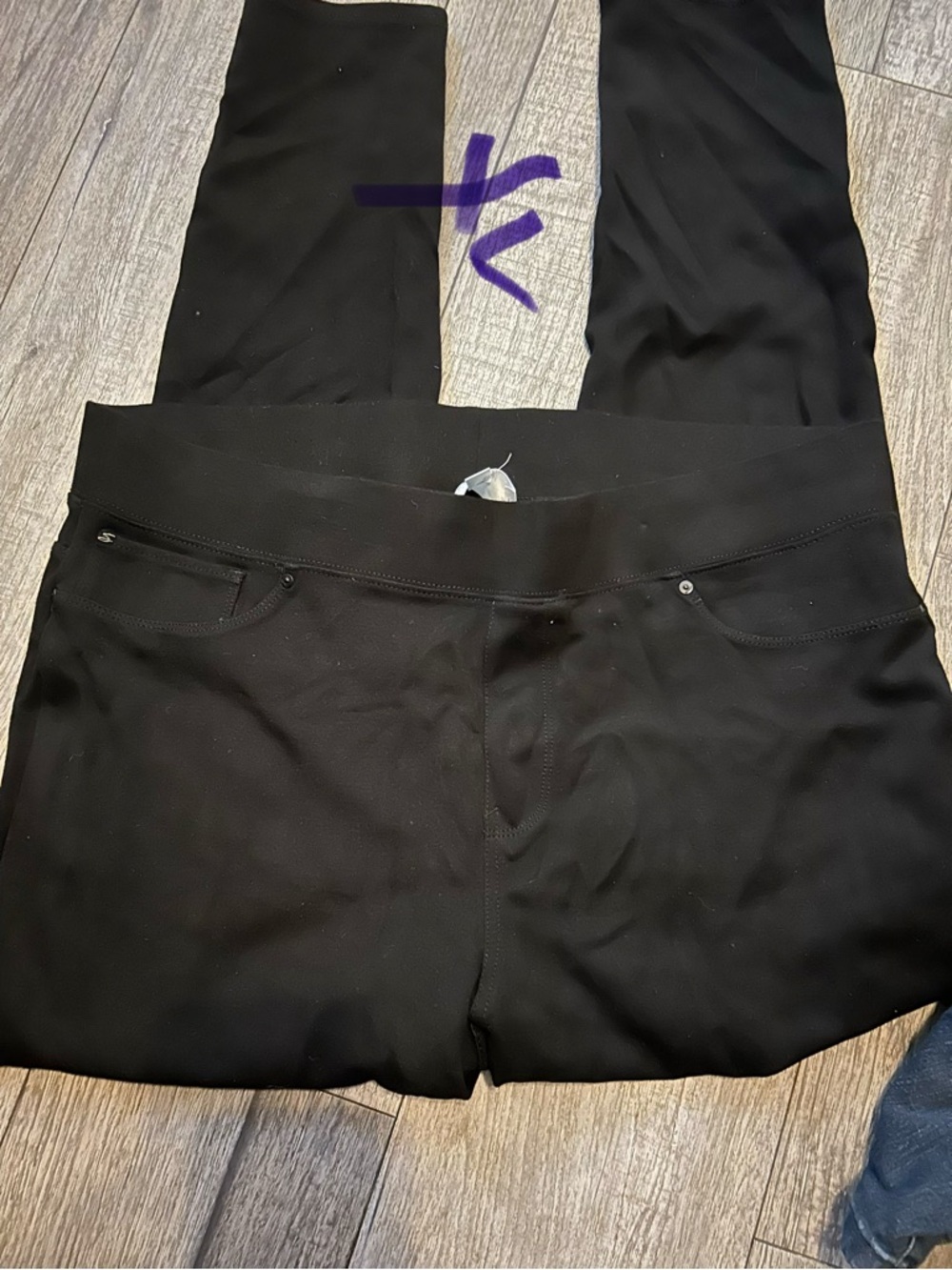Seven7 Black Ponte Stretch Leggings